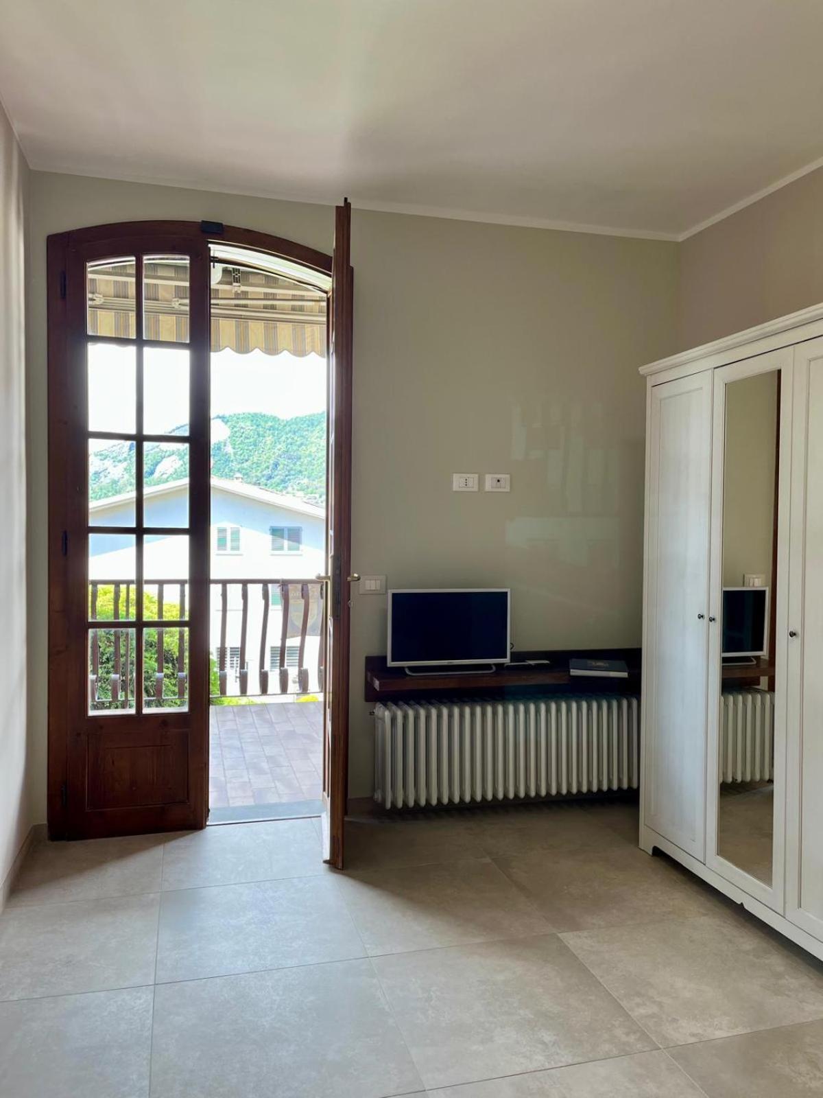B&B Aria Di Lago Paratico Oda fotoğraf